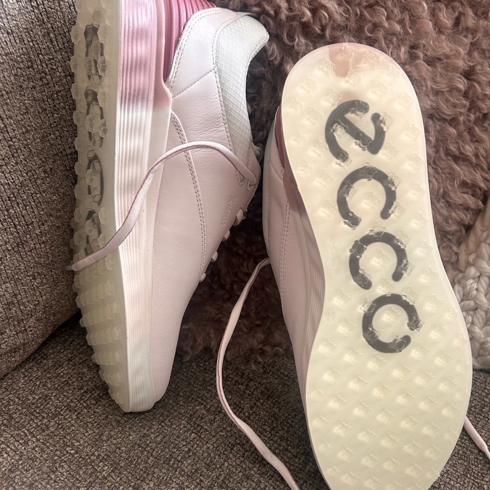 Ecco Women's Light Pink White Golf Shoes